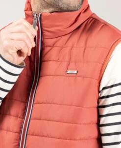 Doudoune Sans Manches Homme Rouille -Terre De Marins prod 10111 doudoune rouille kray2 666x812 fc7ea0111e0b