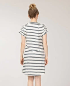 Chemise De Nuit Femme Rayé Bleu -Terre De Marins prod 10192 chemise de nuit fond grege raye bleu ysomnia 666x812 fc7ea0111e0b