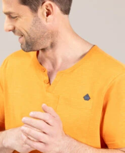 Tee-shirt Col Tunisien Orange Clair Homme 7 Tee-shirt Col Tunisien Orange Clair Homme -Terre De Marins prod 10199 tee shirt mc orange clair agor 666x812 fc7ea0111e0b