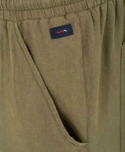 PANTALON VERT OLIVE LINDON 9 PANTALON VERT OLIVE LINDON -Terre De Marins prod 6761 pantalon vert olive lindon 666x812 fc7ea0111e0b