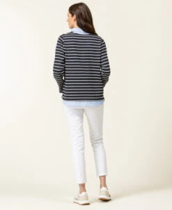 Sweat Rayé Femme Effet 2 En 1 11 Sweat Rayé Femme Effet 2 En 1 -Terre De Marins prod 7948 sweat fond indigo raye naturel caraly 666x812 fc7ea0111e0b