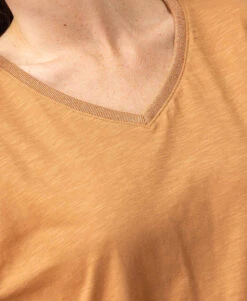 T-shirt Camel Femme Manches Longues Col V 9 T-shirt Camel Femme Manches Longues Col V -Terre De Marins prod 8012 tee shirt ml camel triol 666x812 fc7ea0111e0b