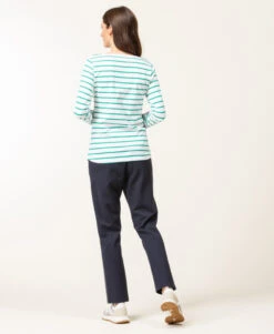 Marinière Manches Longues Femme Fond Blanc Rayé Vert 11 Marinière Manches Longues Femme Fond Blanc Rayé Vert -Terre De Marins prod 8539 mariniere ml fond naturel raye vert pacage 666x812 fc7ea0111e0b