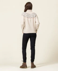 Pull De Noël Femme 10 Pull De Noël Femme -Terre De Marins prod 8818 pull beige chine kalan 666x812 fc7ea0111e0b