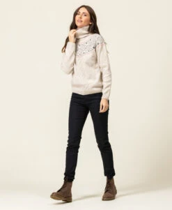 Pull De Noël Femme 11 Pull De Noël Femme -Terre De Marins prod 8819 pull beige chine kalan 666x812 fc7ea0111e0b