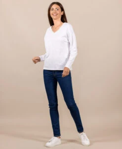 T-shirt Manches Longues Blanc Cassé Col V Femme 10 T-shirt Manches Longues Blanc Cassé Col V Femme -Terre De Marins prod 9064 tee shirt ml blanc casse triol 666x812 fc7ea0111e0b