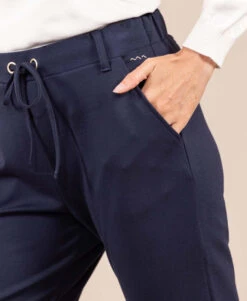 Pantalon Milano Bleu Marine Femme 7 Pantalon Milano Bleu Marine Femme -Terre De Marins prod 9423 7 8eme indigo pisera 666x812 fc7ea0111e0b